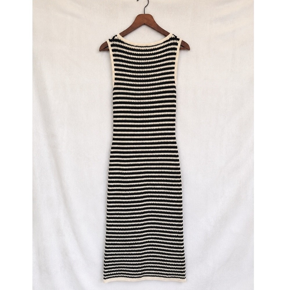 Abercrombie & Fitch Crochet Knit Black White Striped Maxi Dress Size M - Picture 3 of 6